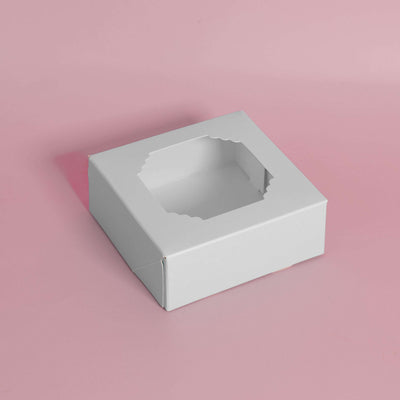 Treat Box (Pack of 5) - WHITE PAPYRUS Scalloped SMALL