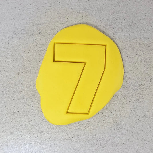 Cookie Cutter Number 7 Cutter (Wide Version)