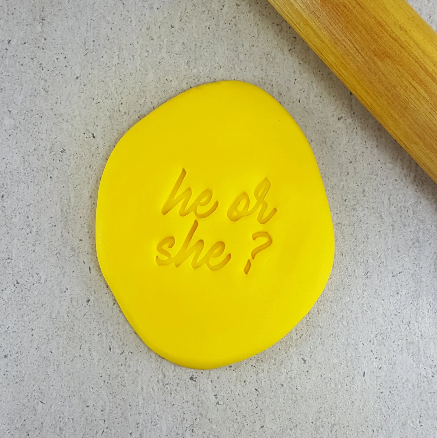 He or She? Embosser Cookie Stamp