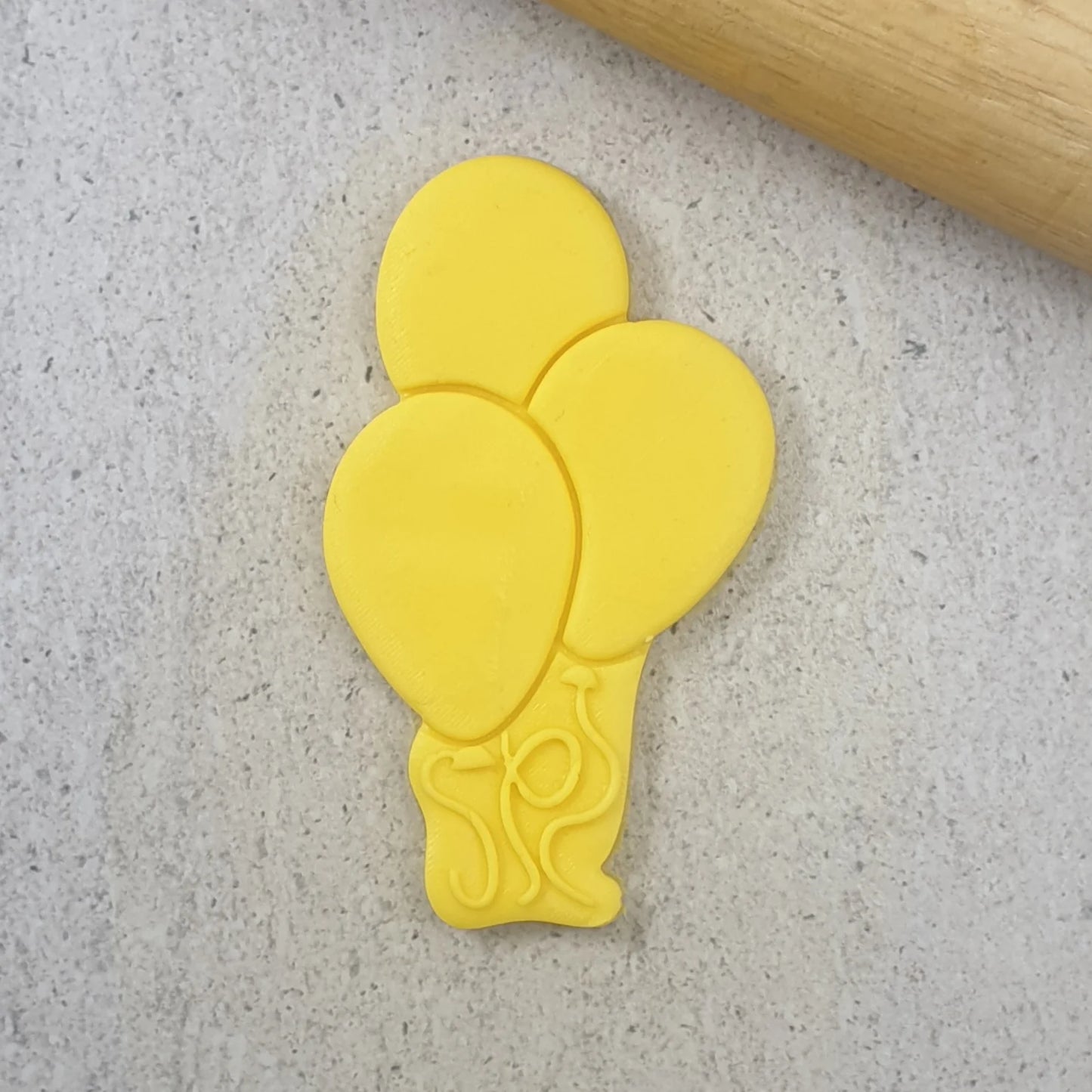 Cookie Cutter 3 Balloons Cutter and Embosser Stamp
