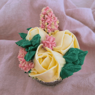 Create a Cupcake Bouquet with Baked By Brooke (SAT 8th MAY 2027 1.30PM)