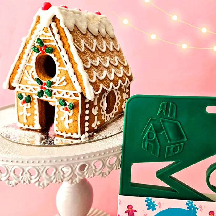GINGERBREAD HOUSE IMPRESSION CUTTER