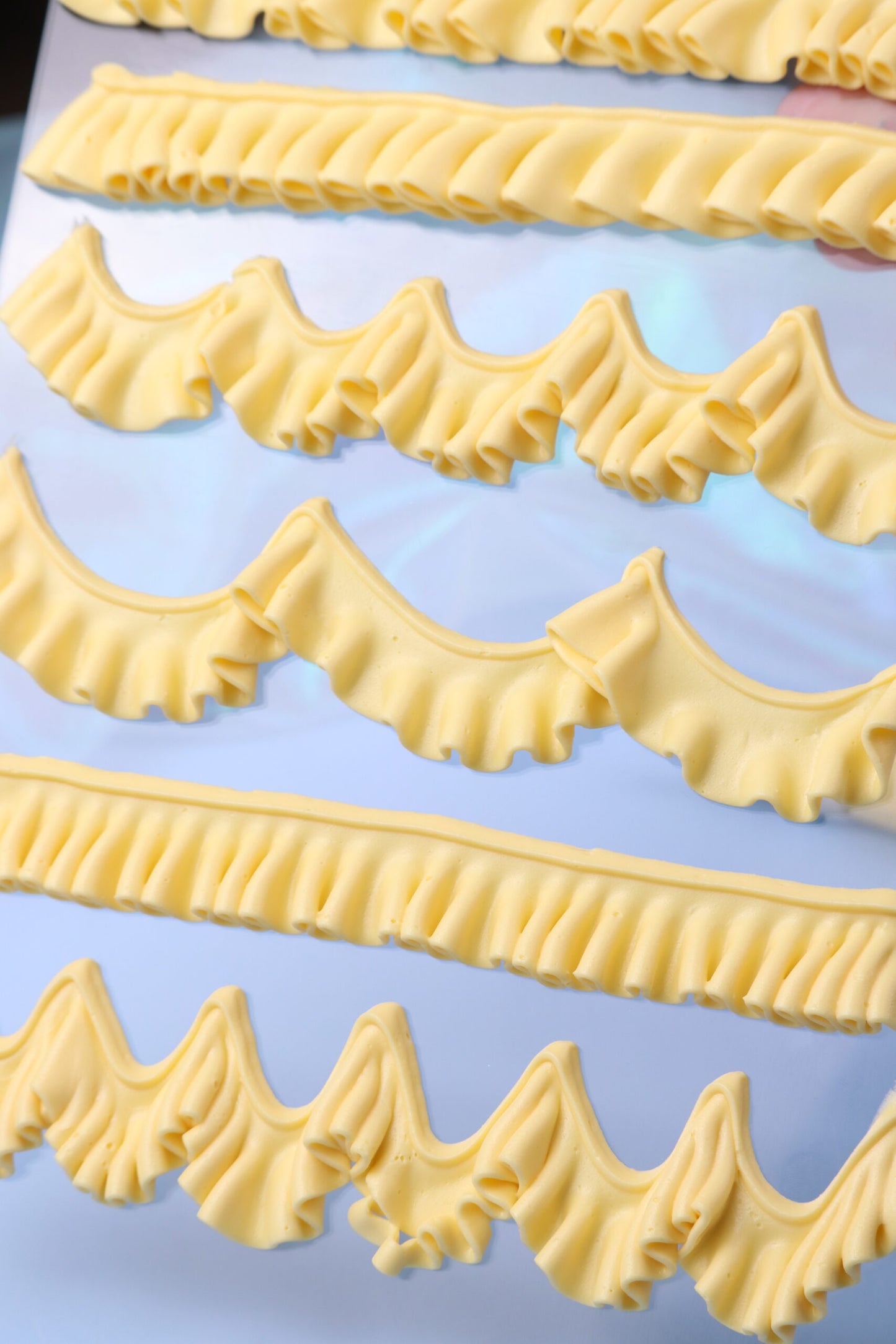 No. 70 Ruffle Piping Tip S/S