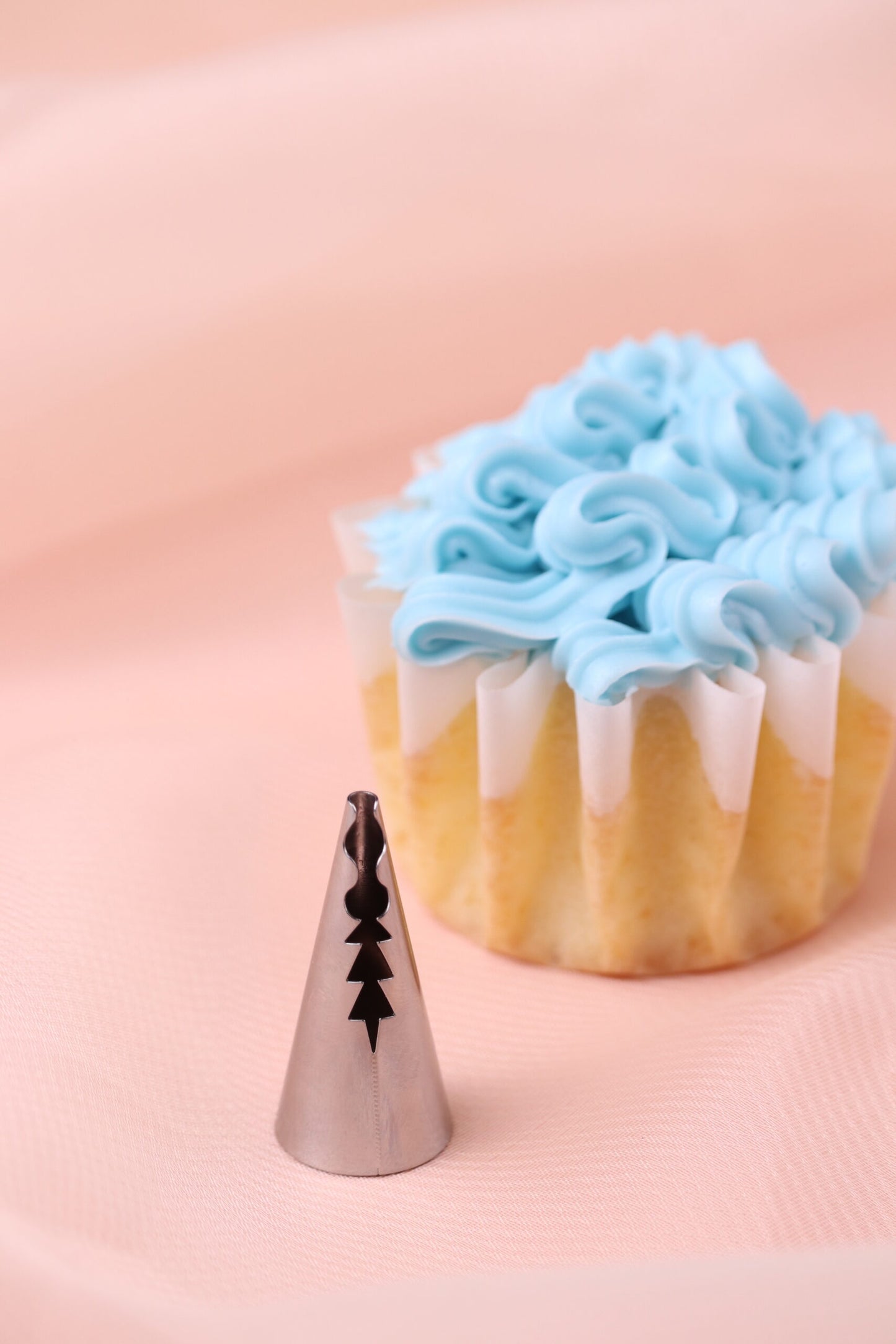 No. 90 Ruffle Piping Tip S/S