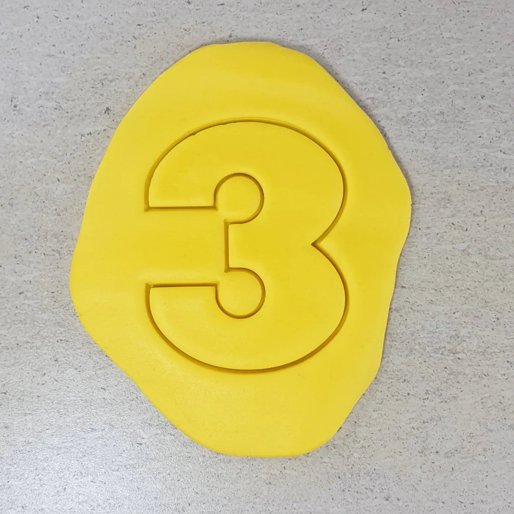 Cookie Cutter Number 3 Cutter (Wide Version) – Ipswich Cake Room