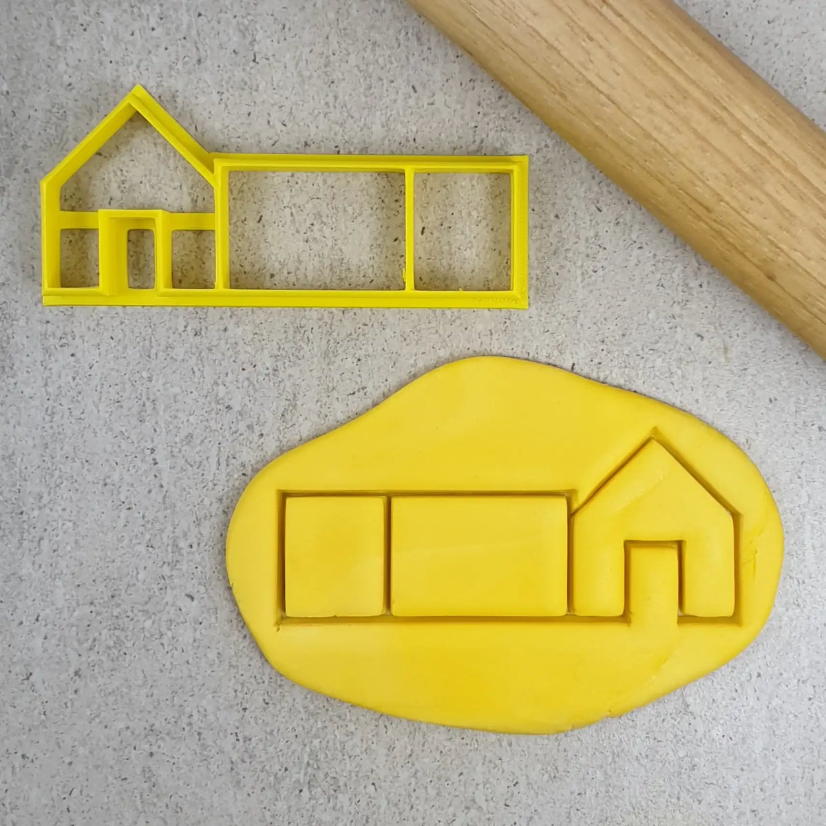 Mini Gingerbread Mug House Cutter – view 2