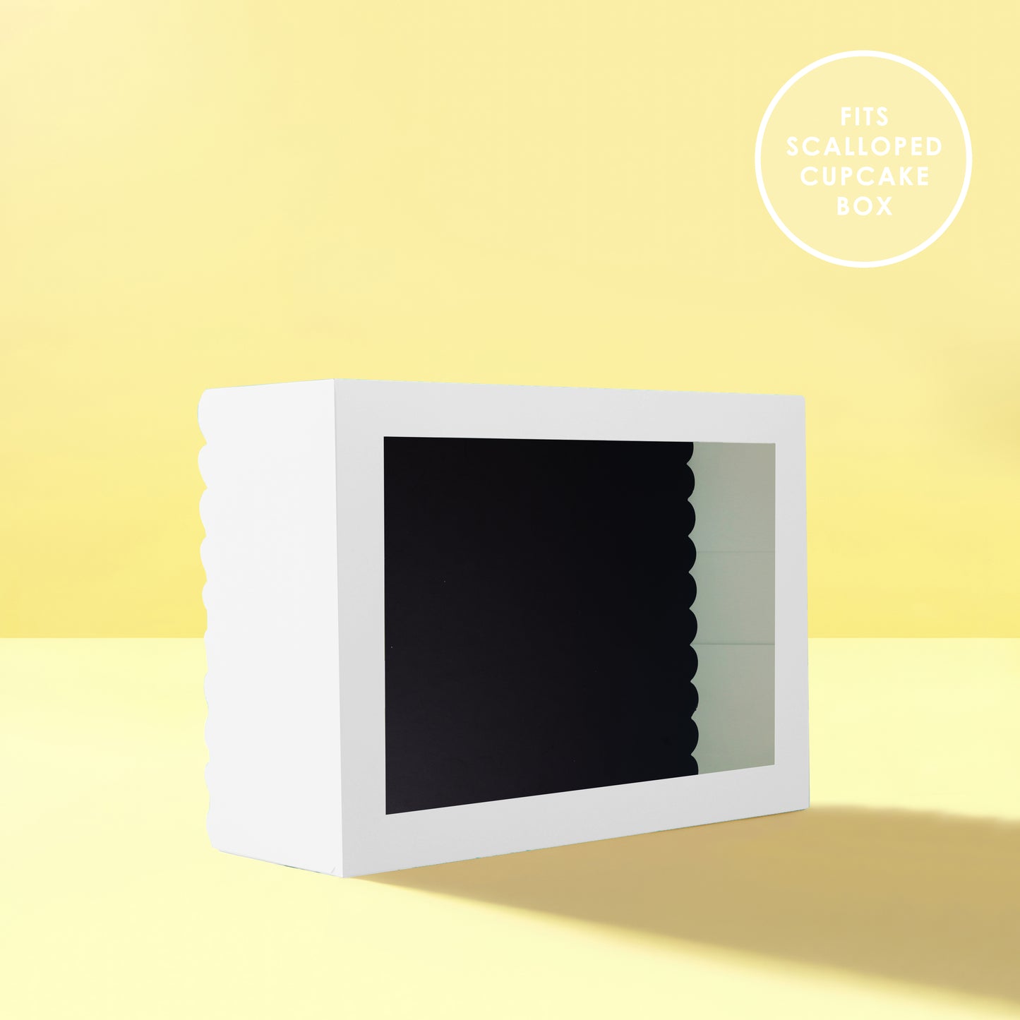 RECTANGLE Dual-Colour Scalloped Cake Board - WHITE & BLACK