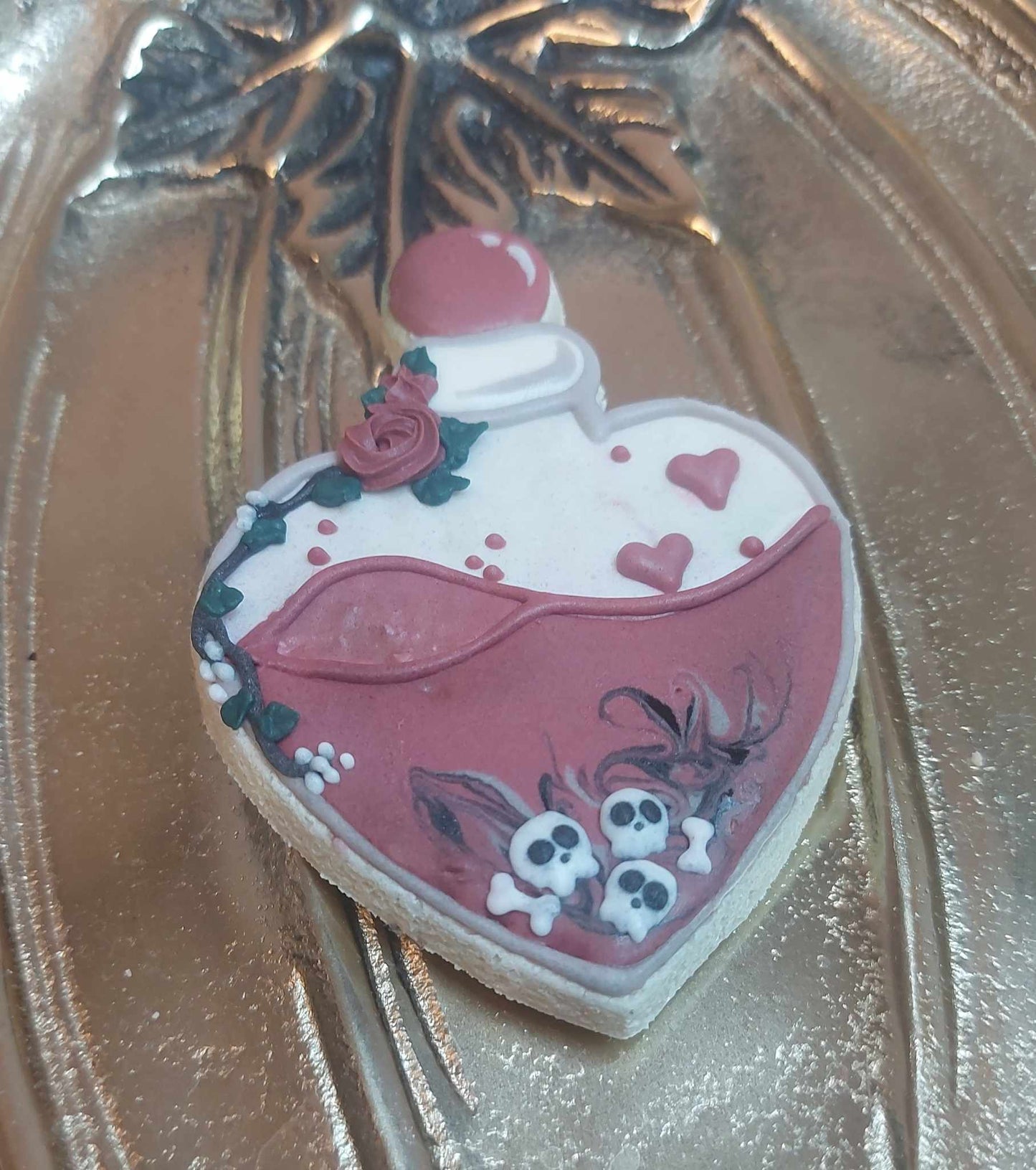 Love You to Death: A Spooky Valentine's Day Cookie Class (Fri 7th Feb 6pm)