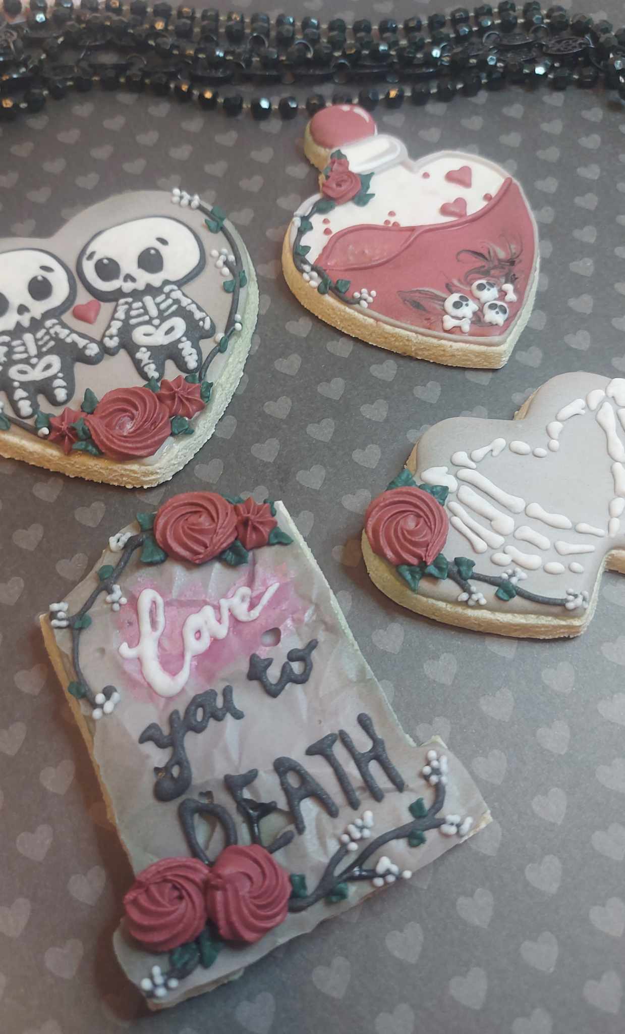 Love You to Death: A Spooky Valentine's Day Cookie Class (Fri 7th Feb 6pm)