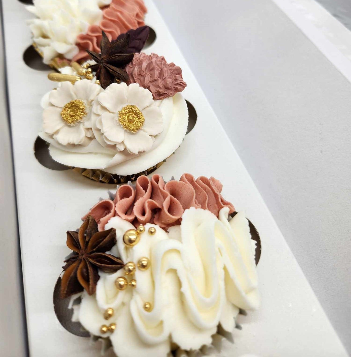 Spice & Chocolate Bloom Cupcake Class (SAT 24th of May 1.30PM)