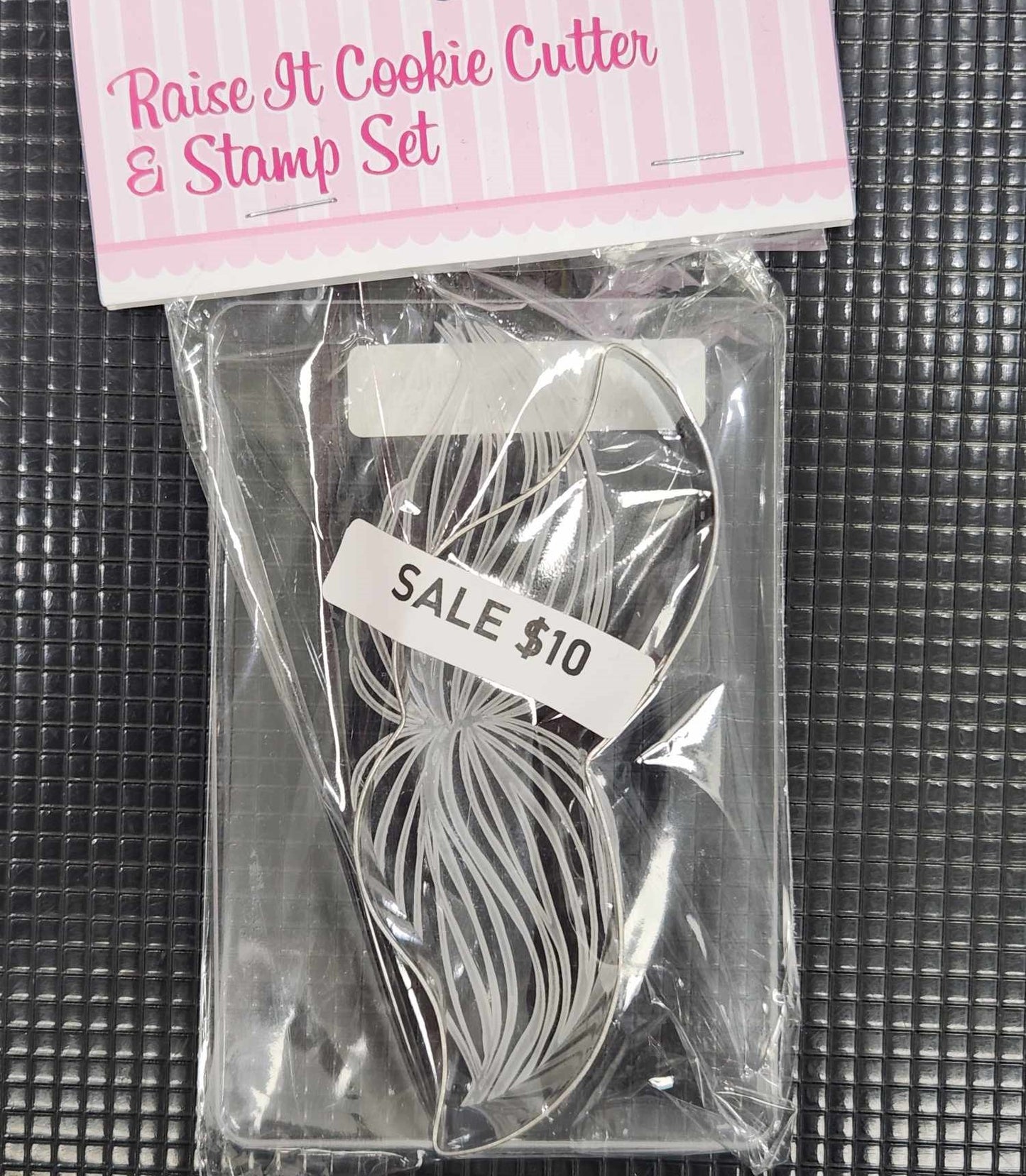 Moustache Raise Up & Cutter Set