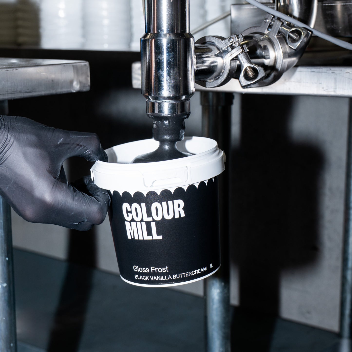 Colour Mill 'Gloss Frost' Buttercream Black 1ltr
