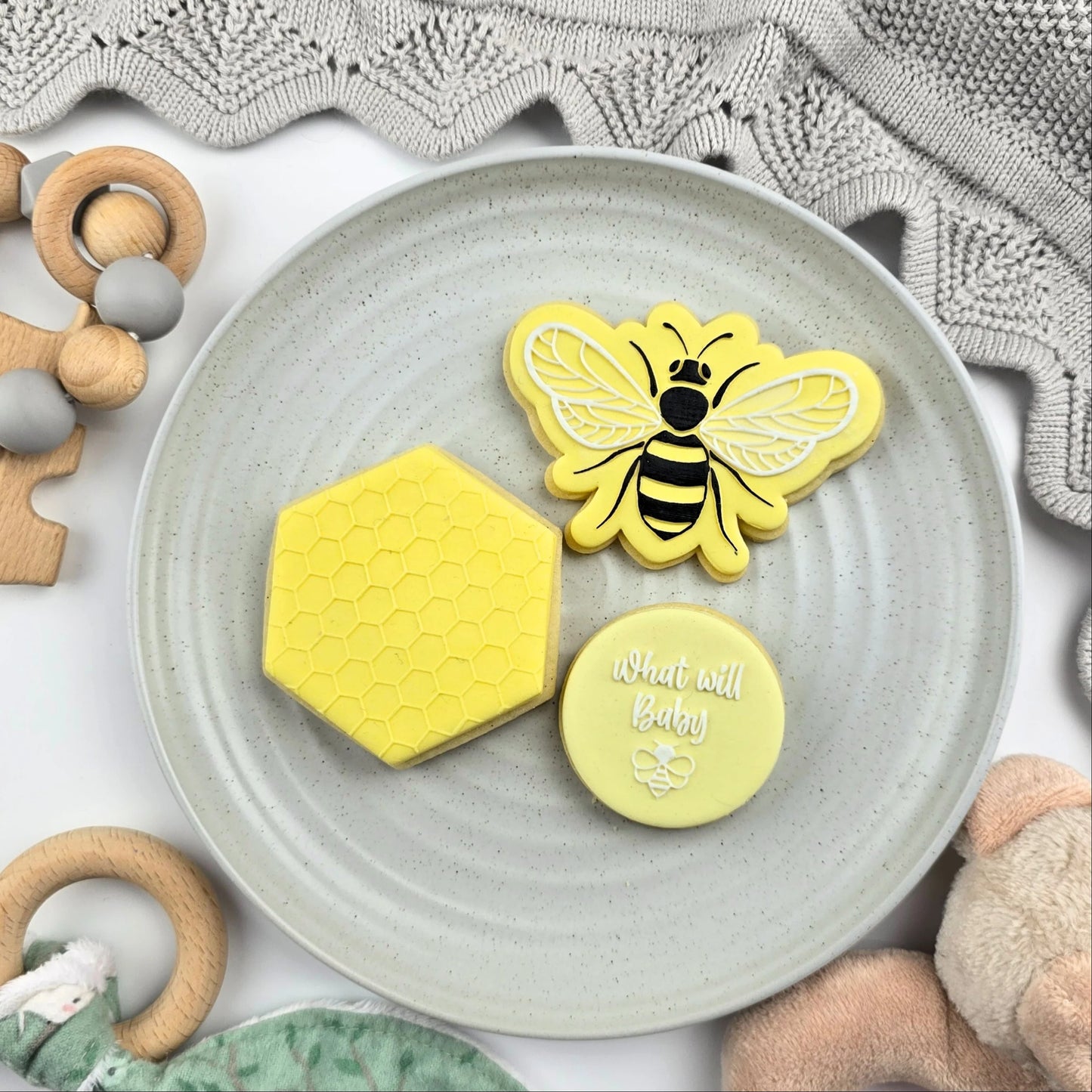 Honeycomb Pattern Plate