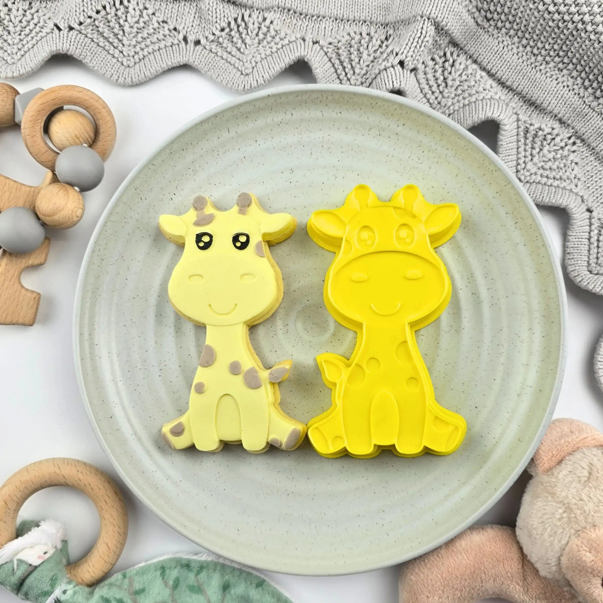 Giraffe Cutter & Embosser Set – view 2