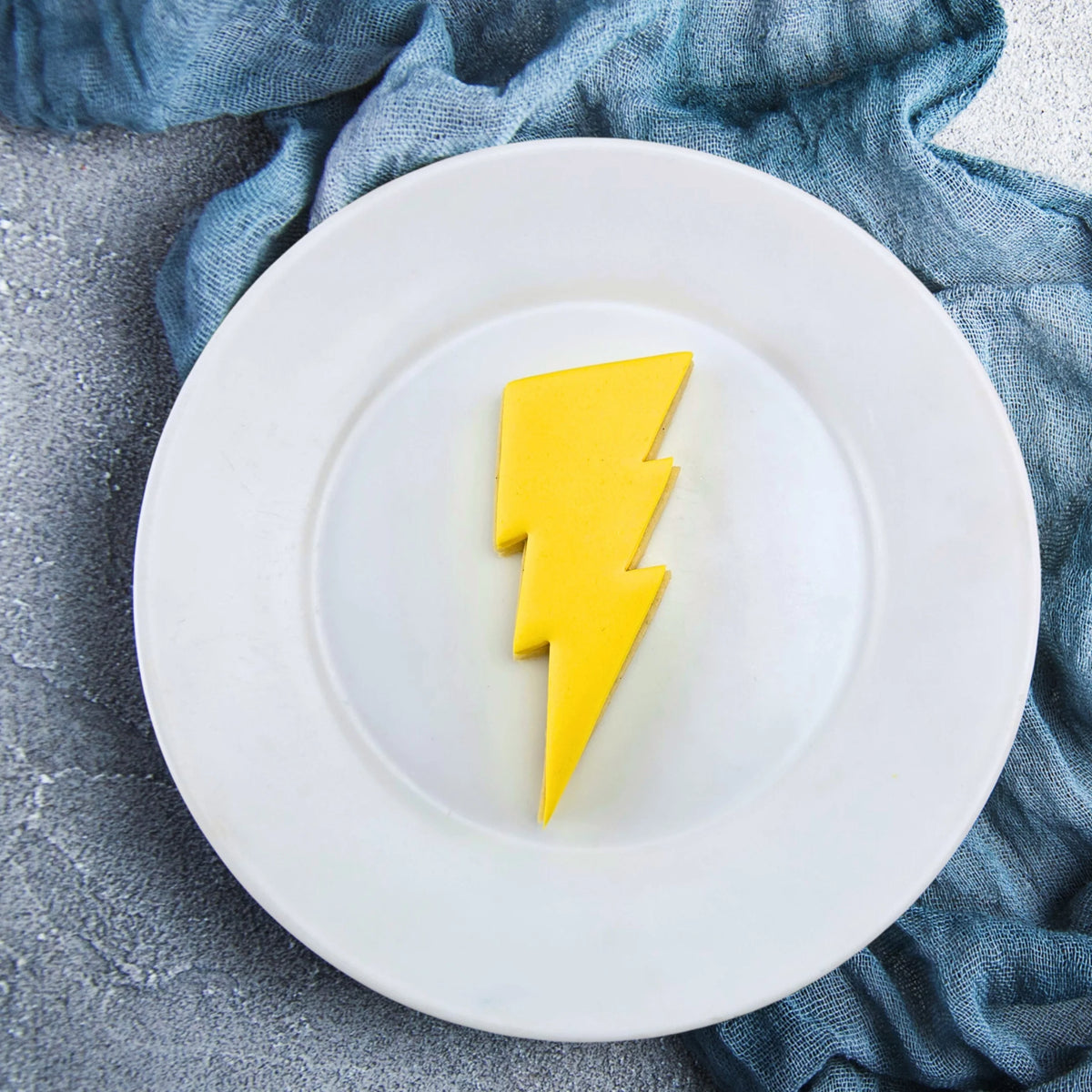 Lightning Bolt Cutter
