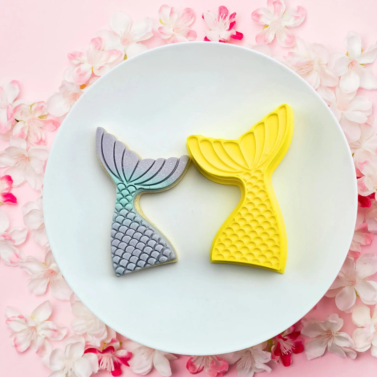 Mermaid Tail Cutter & Embosser Set – view 2