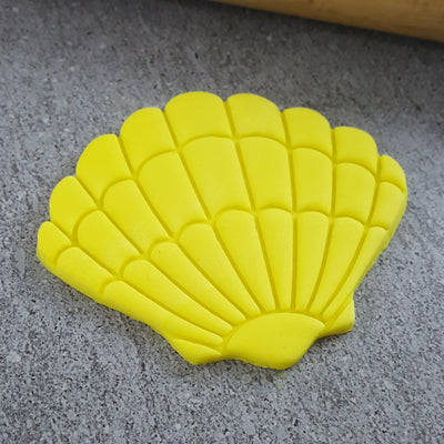 Clam Shell Embosser and Cutter Set