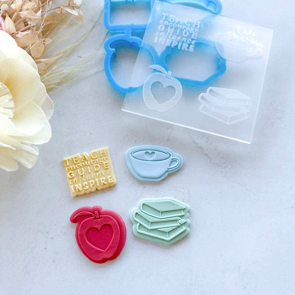 Cookie Cutter Teacher Mini Toppers (Cake Sera Sera)