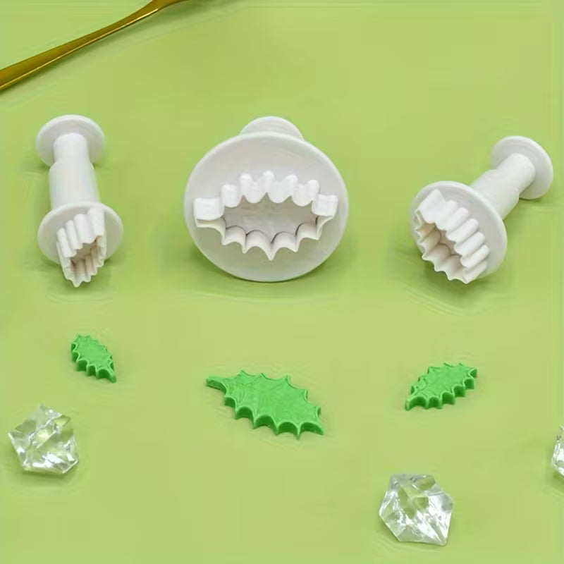 Christmas Leaf plunger 3pc