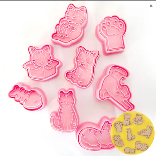 Cookie Cutter Cats 8 piece Set