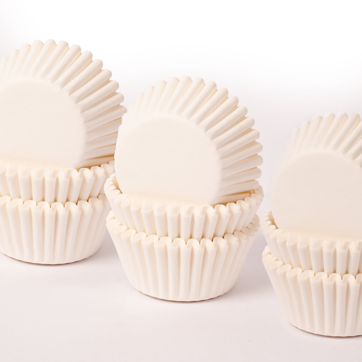 Mini WHITE Greaseproof Paper Baking Cups (50 pack) - 35mm Base