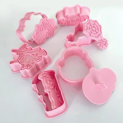 HALLOWEEN CUTTER & EMBOSSER SET 6 PIECES