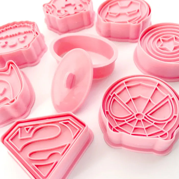 Cookie Cutter Super Heroes 8 piece Set