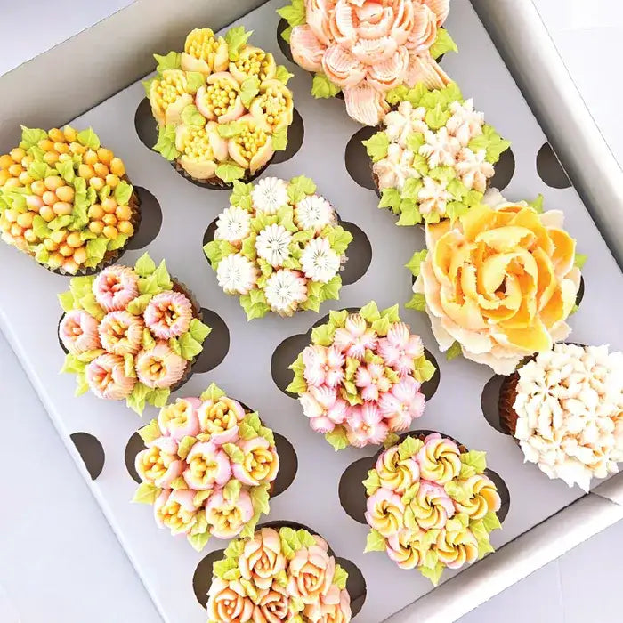 RUSSIAN PIPING TIP SET 13 PIECE SET (Cake Craft) – view 3