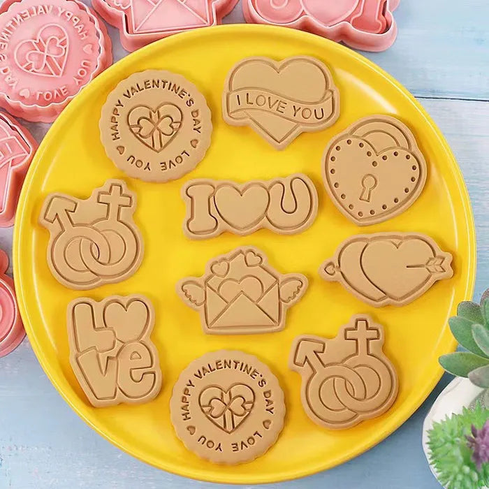 Cookie Cutter Valentine's Day 8 piece Set